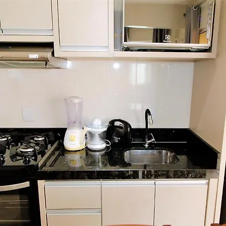 1052 - Apartamento com vista para o mar em Bombinhas - Residencial Salema Apto 301-2