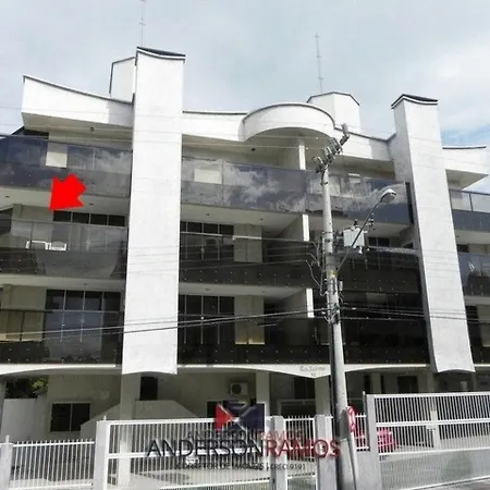 1052 - Apartamento com vista para o mar em Bombinhas - Residencial Salema Apto 301-3